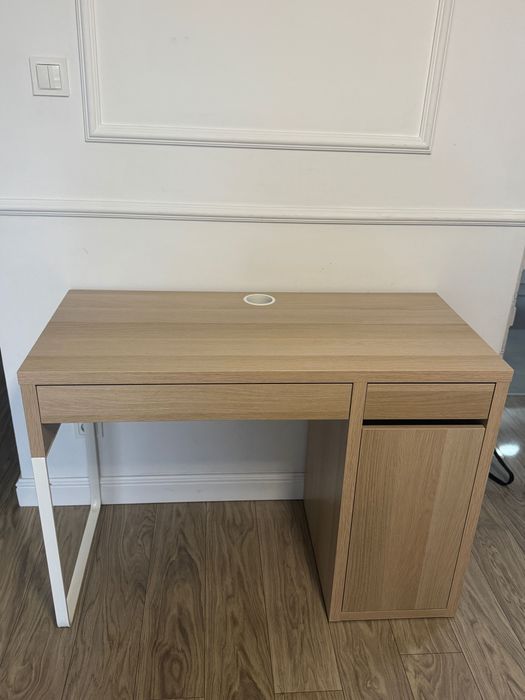 Sprzedam nowe biurko szkolne dla dzieci.