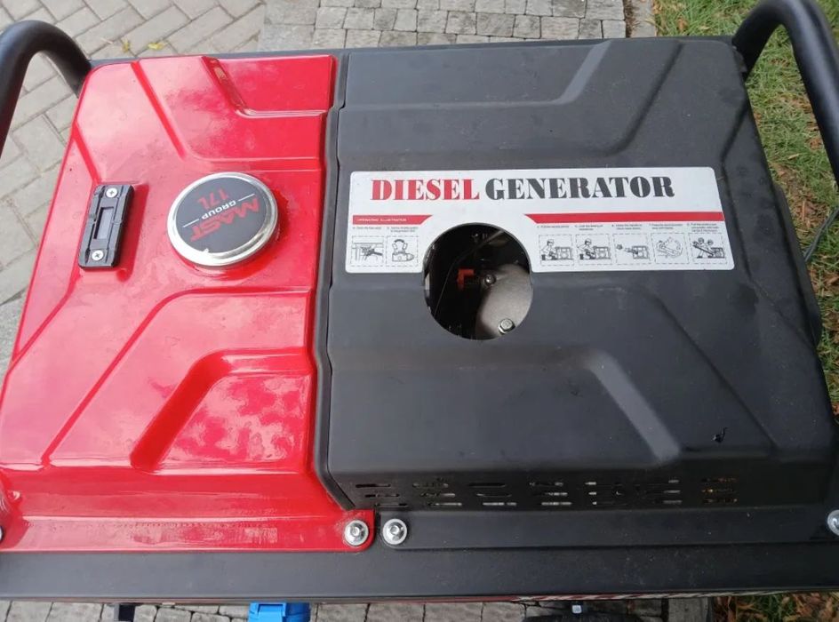 Генератор бензиновий 8 Кв