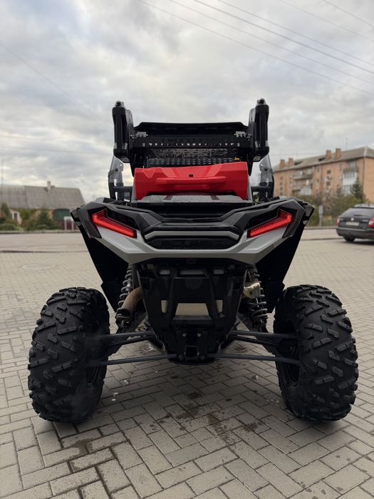 Продам Polaris RZR 1000 XP 2021