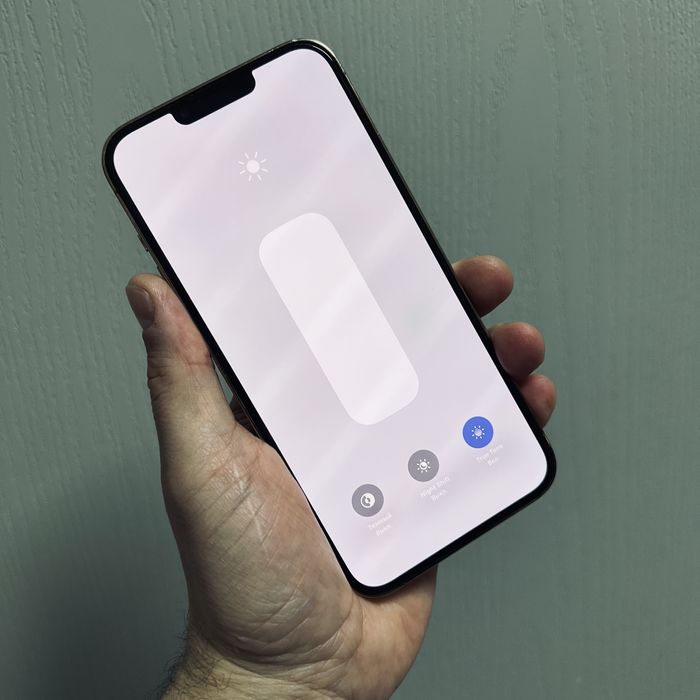 Срочно продам 13 Pro Max 128gb айфон iPhone