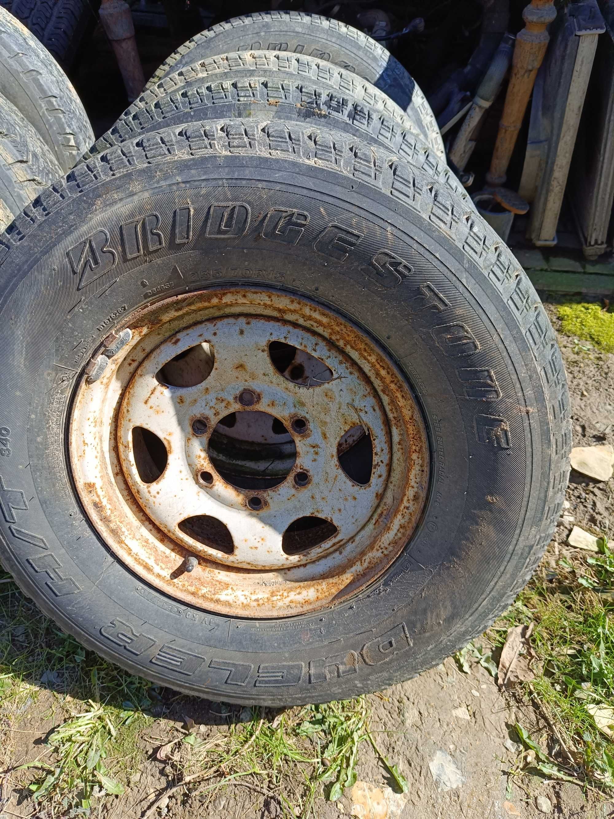 Koła terenowe 4x4 Pajero 6x139.7 Bridgestone Dueler HT 255/70 R15 4szt