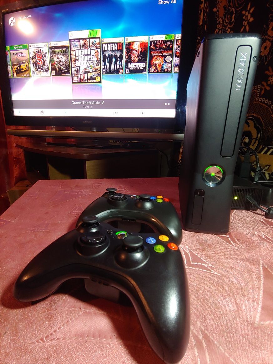XBOX 360 Slim або Е 250gb frееboot aurora