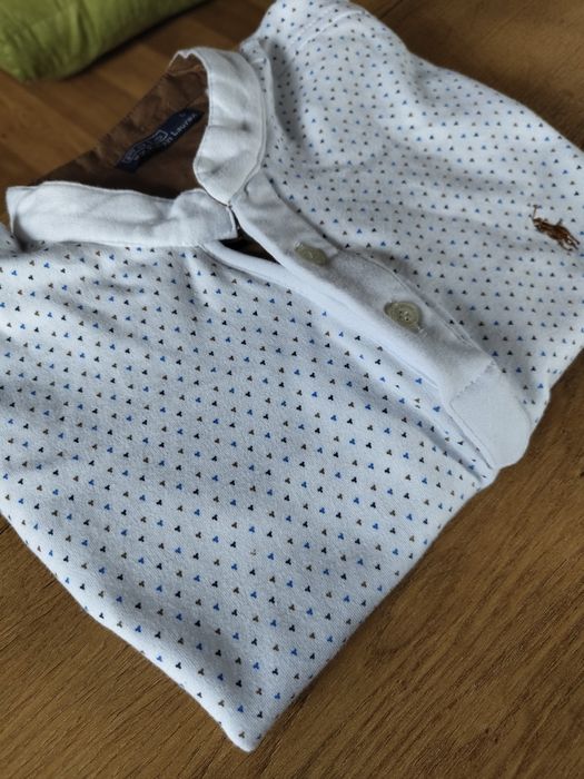 Sprzedam męski T-shirt.