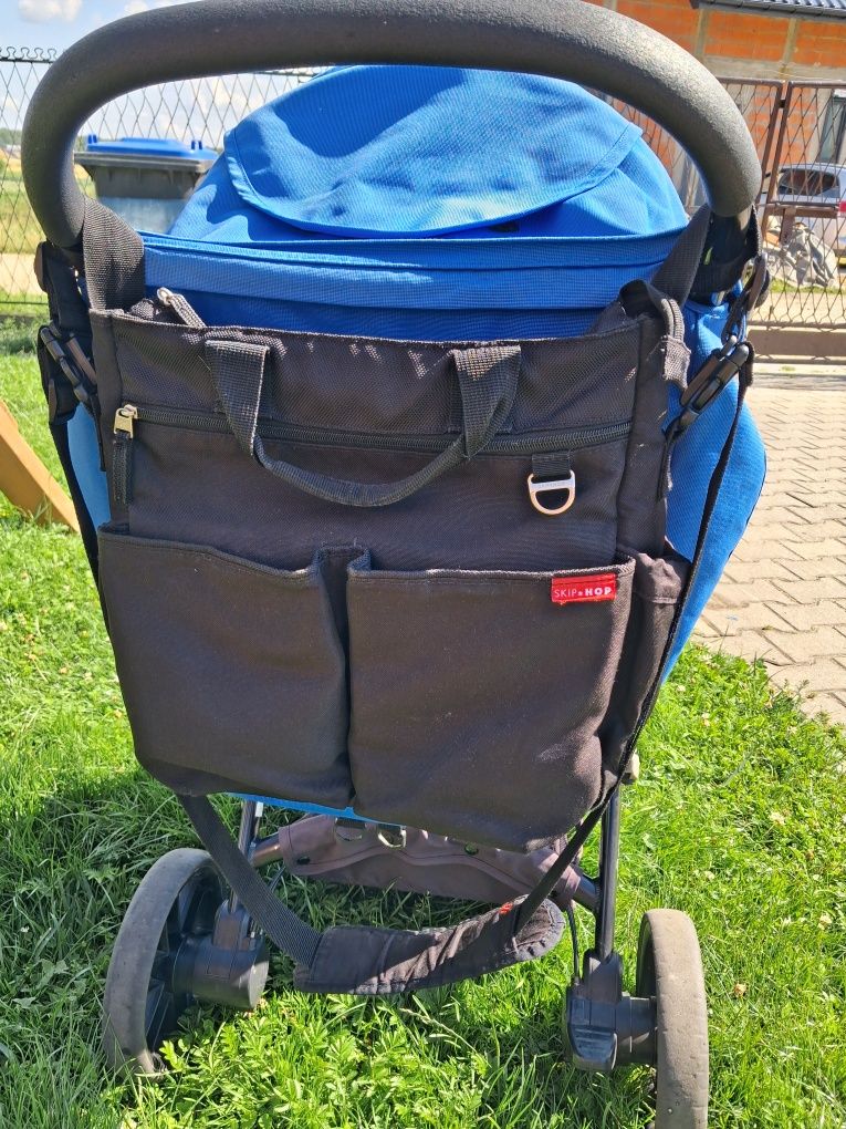 Britax B-agile + torba SkipHop