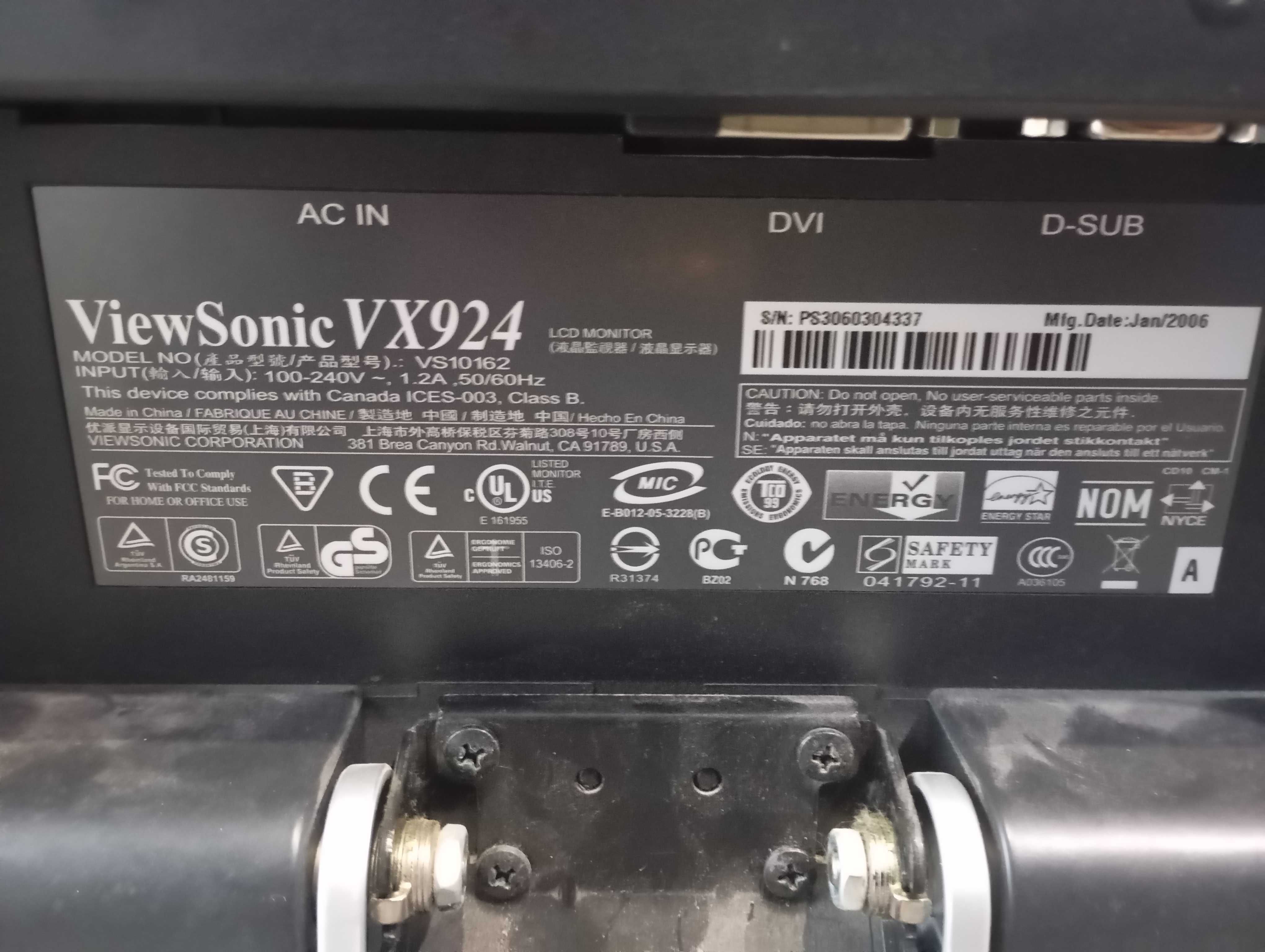 Монитор ViewSonic VX924 – 19"