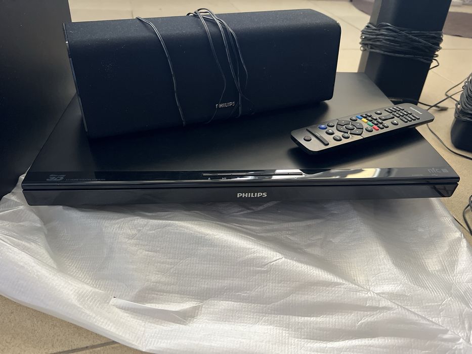 Home cinema philips 1000w