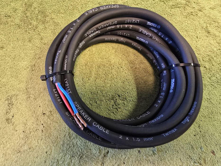 KLOTZ LY215T kabel głośnikowy 2 x1.5² 3.9 m.