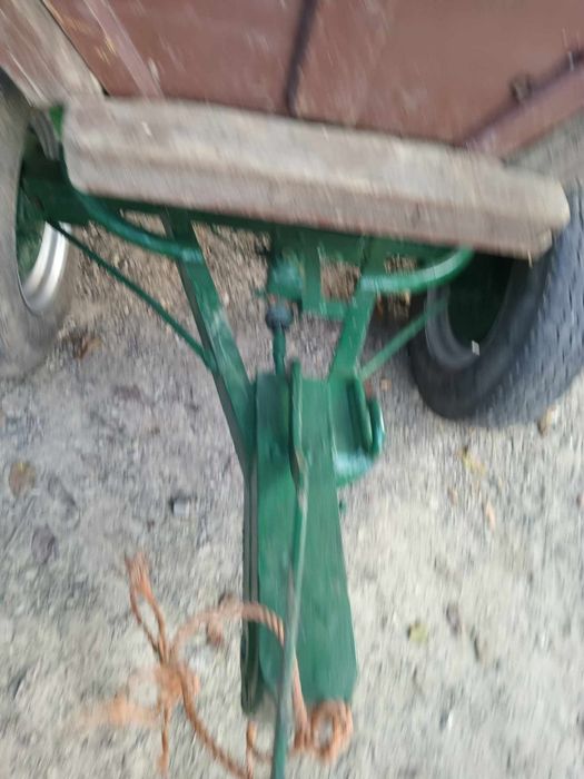 Wóz metalowy do ciągnika