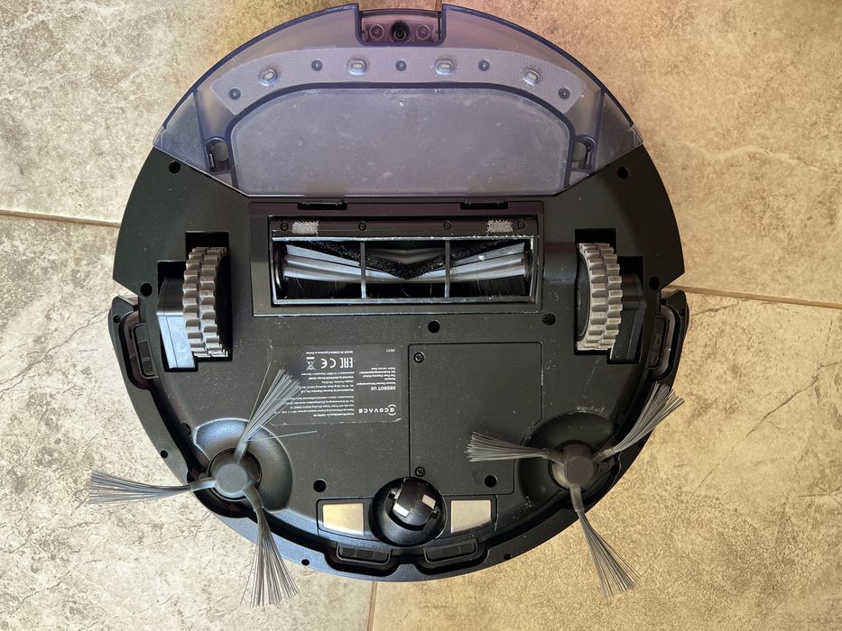 Aspirador robot marca Deebot