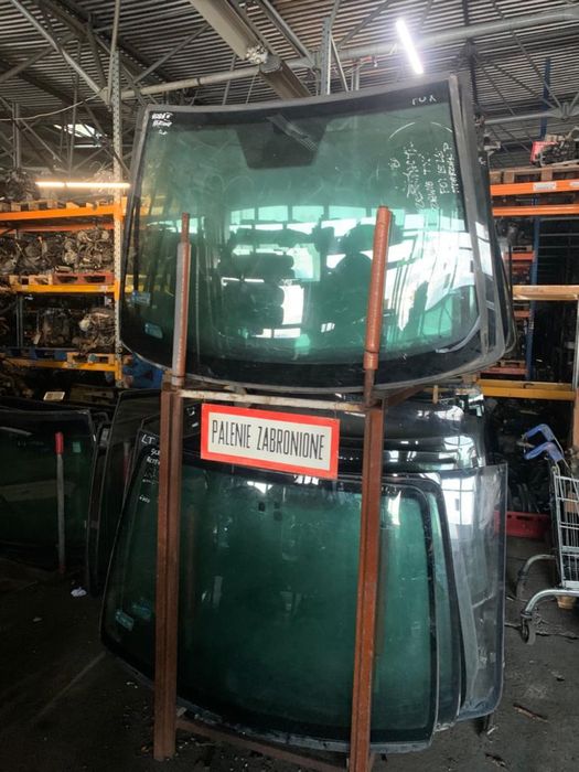 Ford Fusion 05-12 szyba czołowa przednia