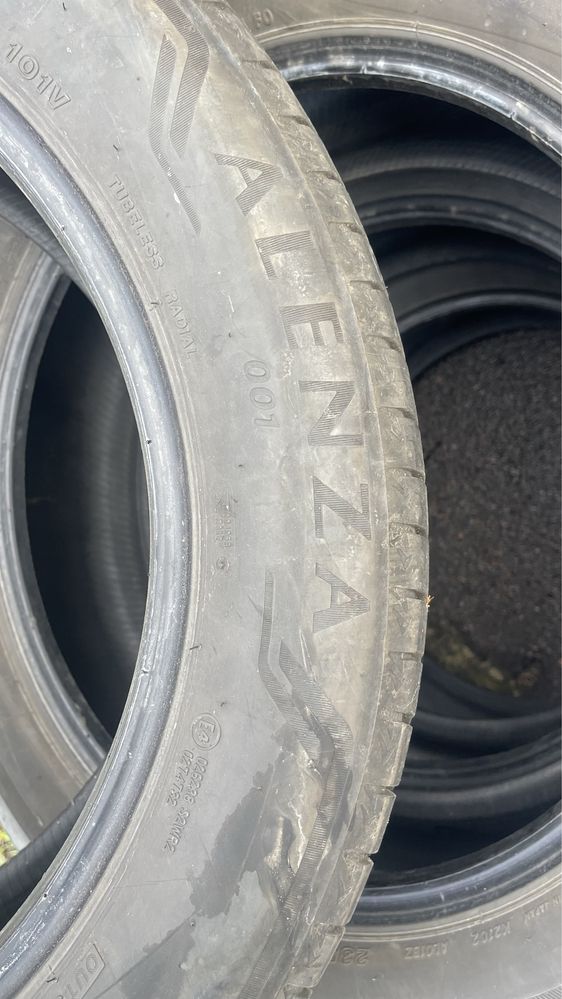 Резина лето bridgestone alenza r19 235/55 2021 года