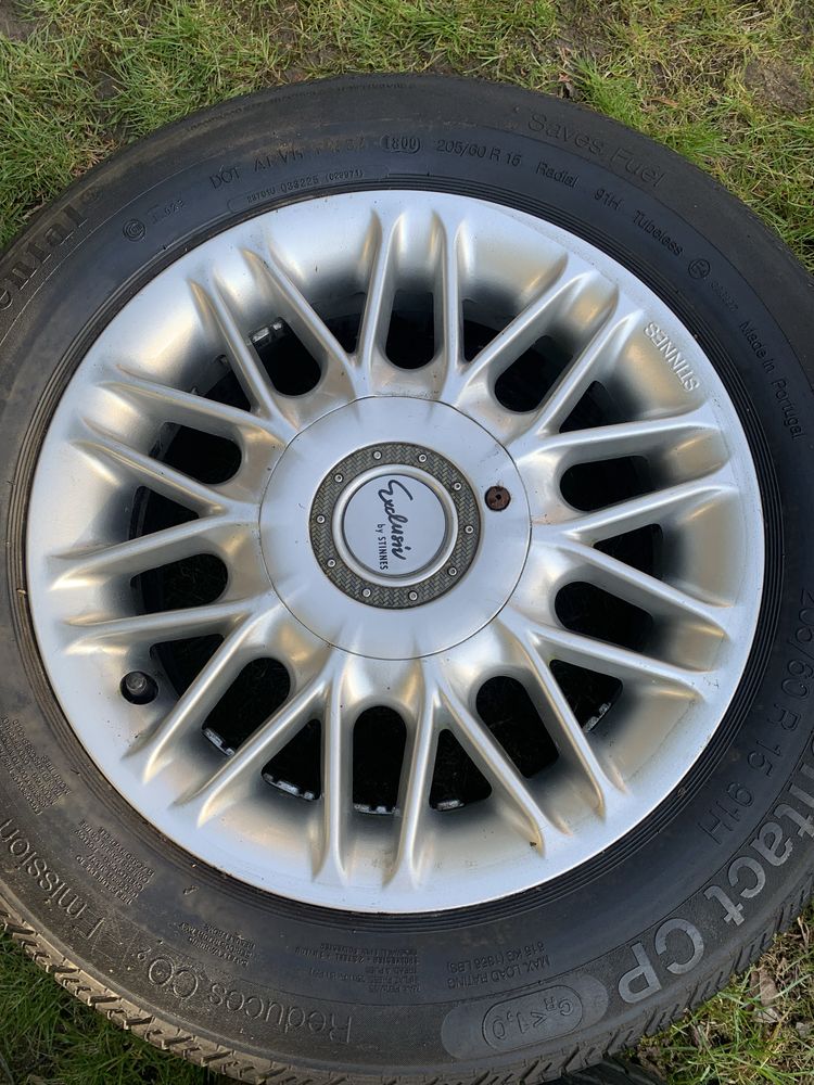 Alufelgi koła 5x120 BMW z oponami letnimi 205/60R15 91H