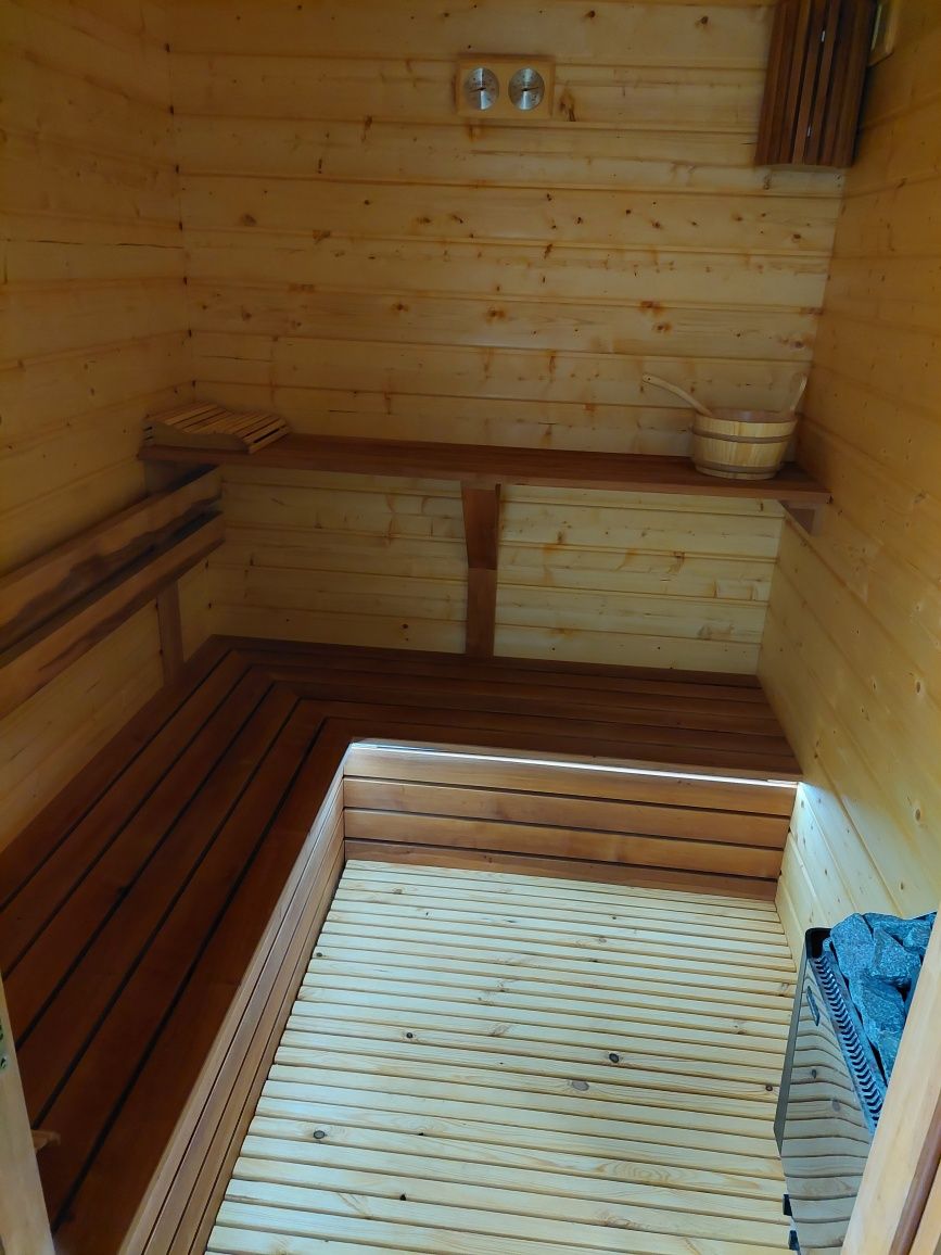 Kaszuby,wakakacje,domek nad jeziorem dla 14 osób,weekend,jacuzzi,sauna