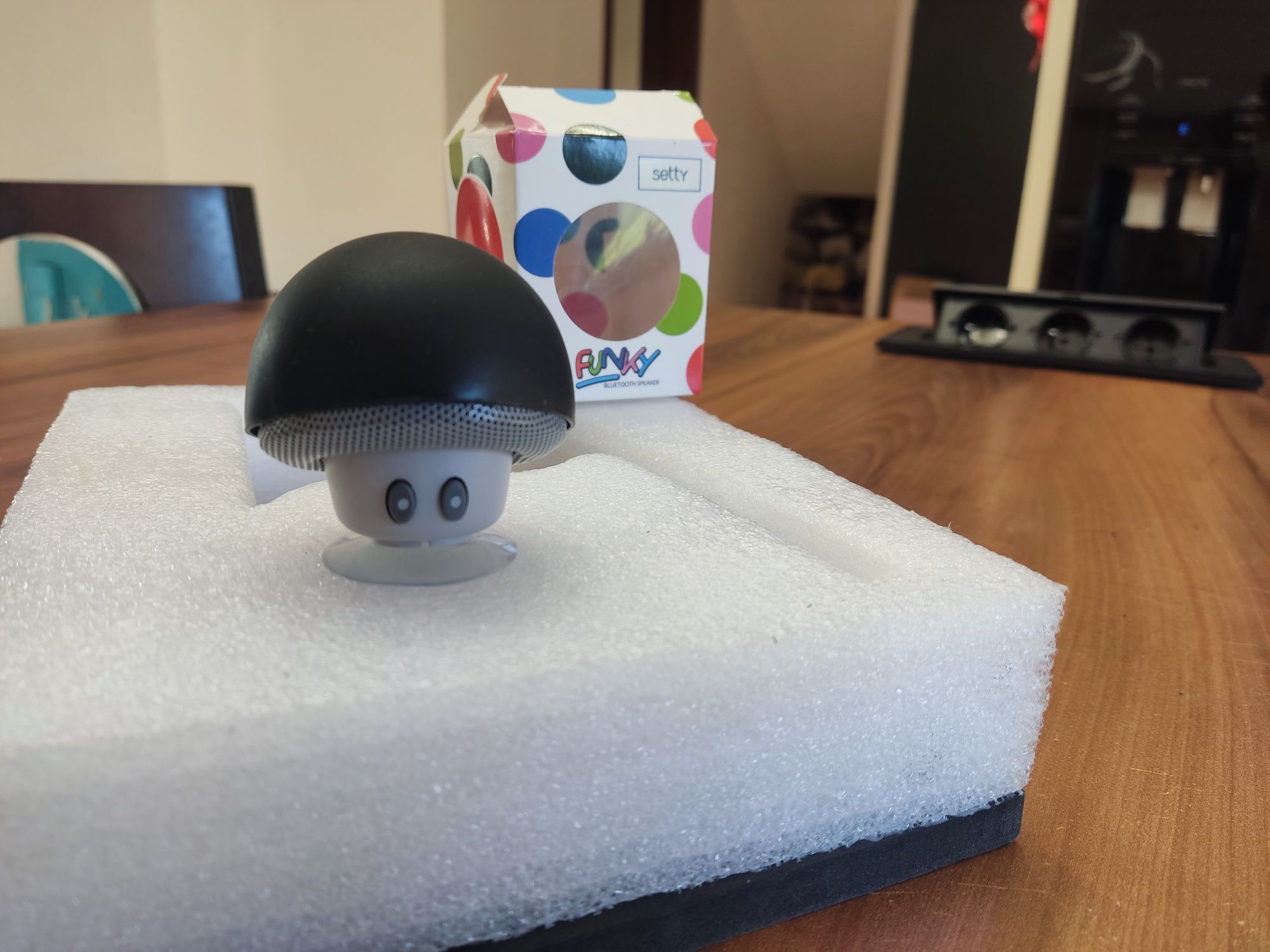 Głośnik bluetooth nowy