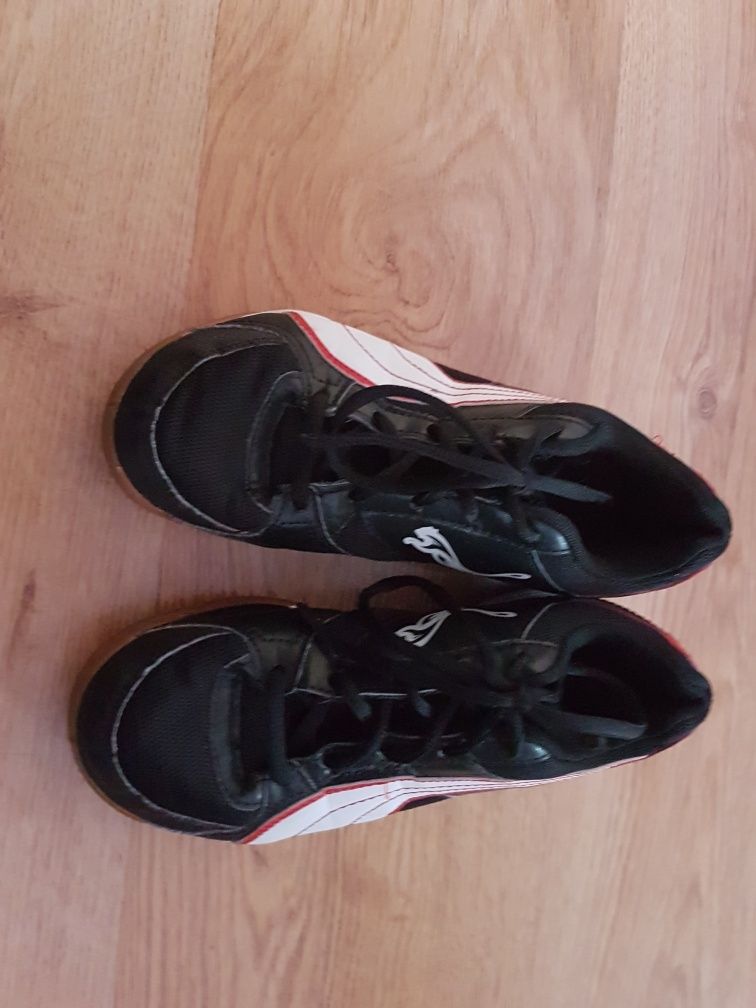 Buty sportowe Puma roz 35 dł wkl 21,5 cm