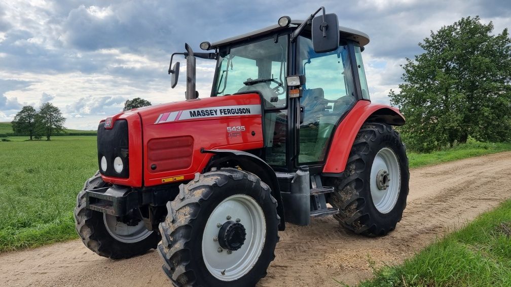 Massey Ferguson 5435 Dyna 4