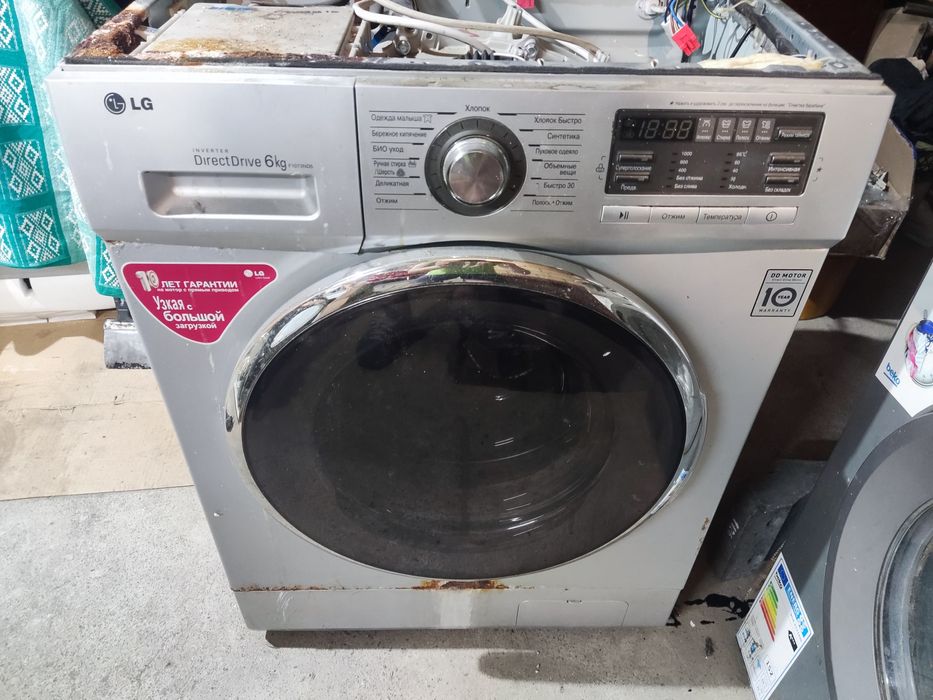Продам пральну машину LG по запчастинам