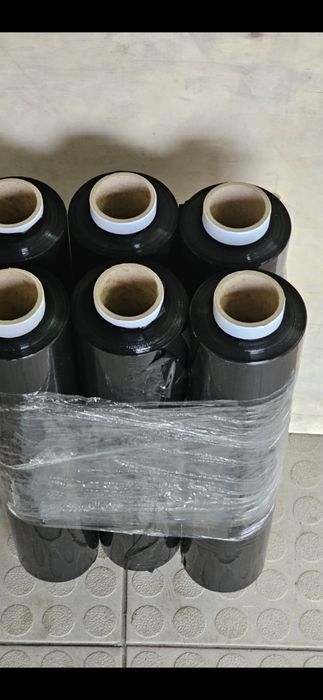 Folia stretch 6 rolek każda 3 kg czarna