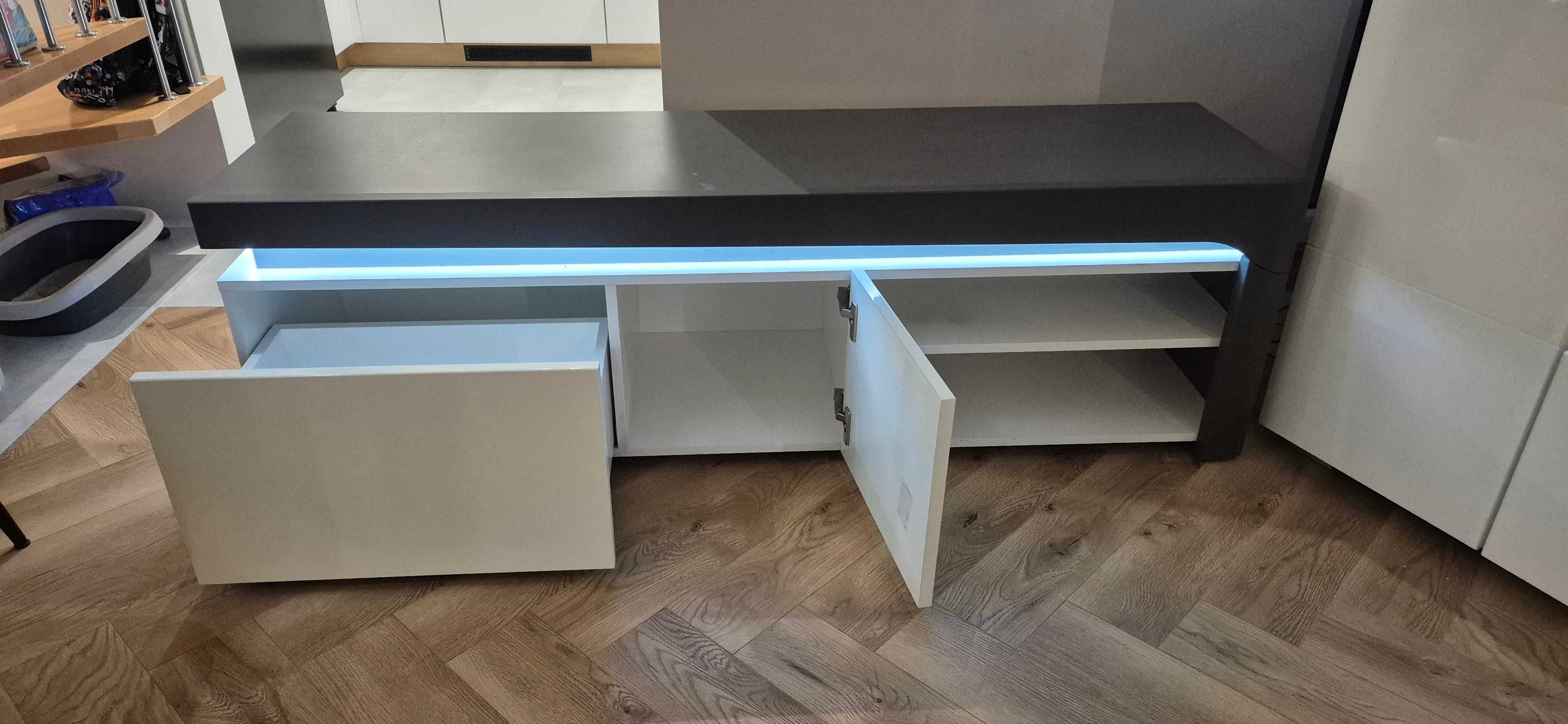Zestaw nowoczesnych mebli do salonu z podświetleniem LED