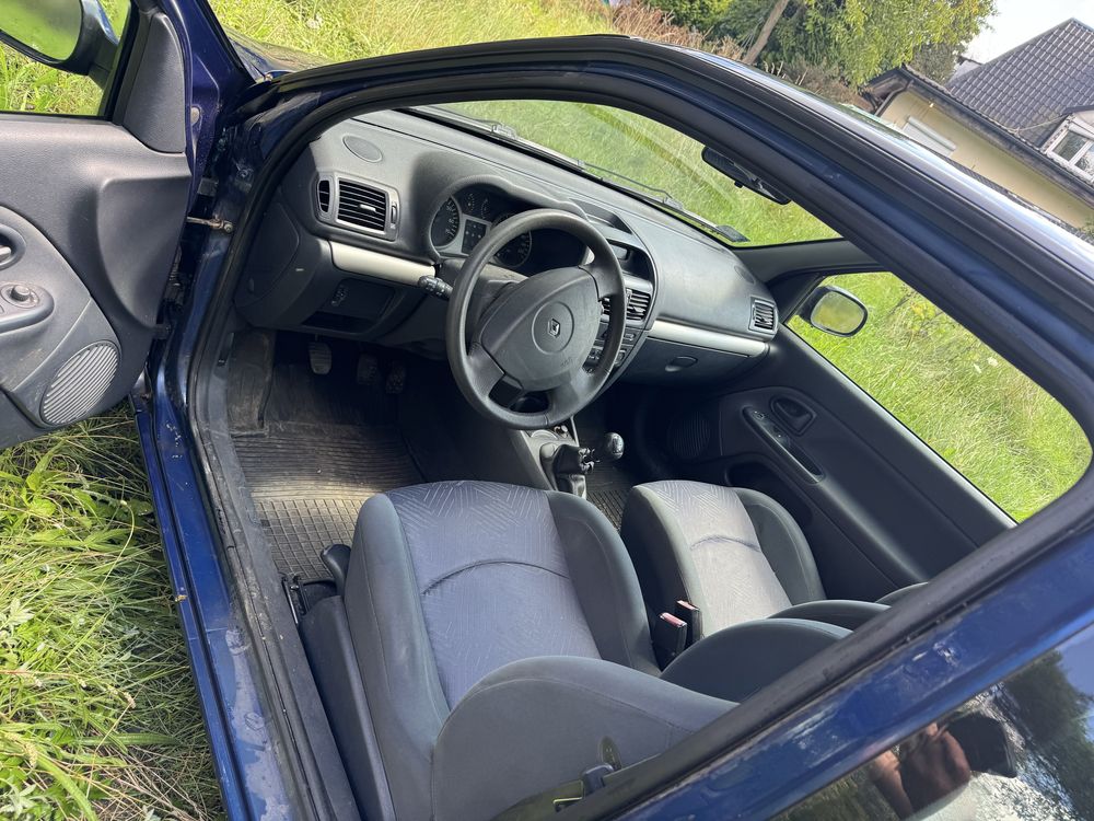 Renault Clio 1.5 dCi nowy przegląd i OC okazja Wrocław Alu psie pole