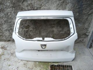 Klapa bagażnika Dacia Duster 2021 rok biała