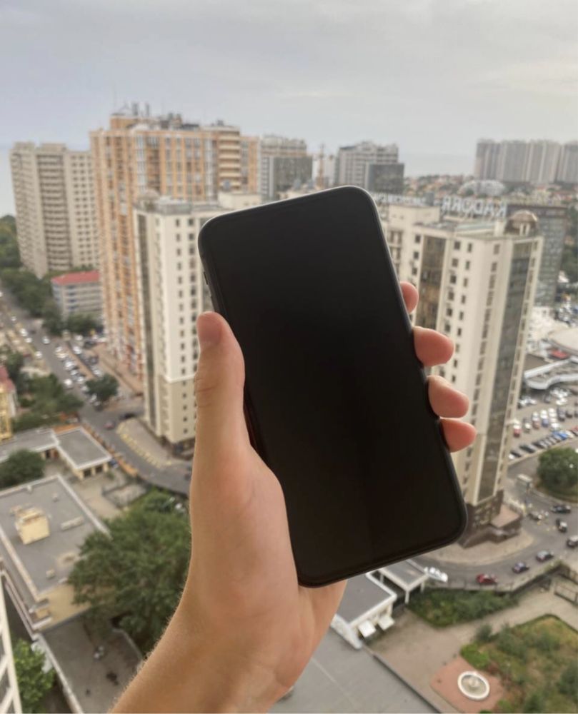 IPhone 11 Black 256 Gb Neverlock