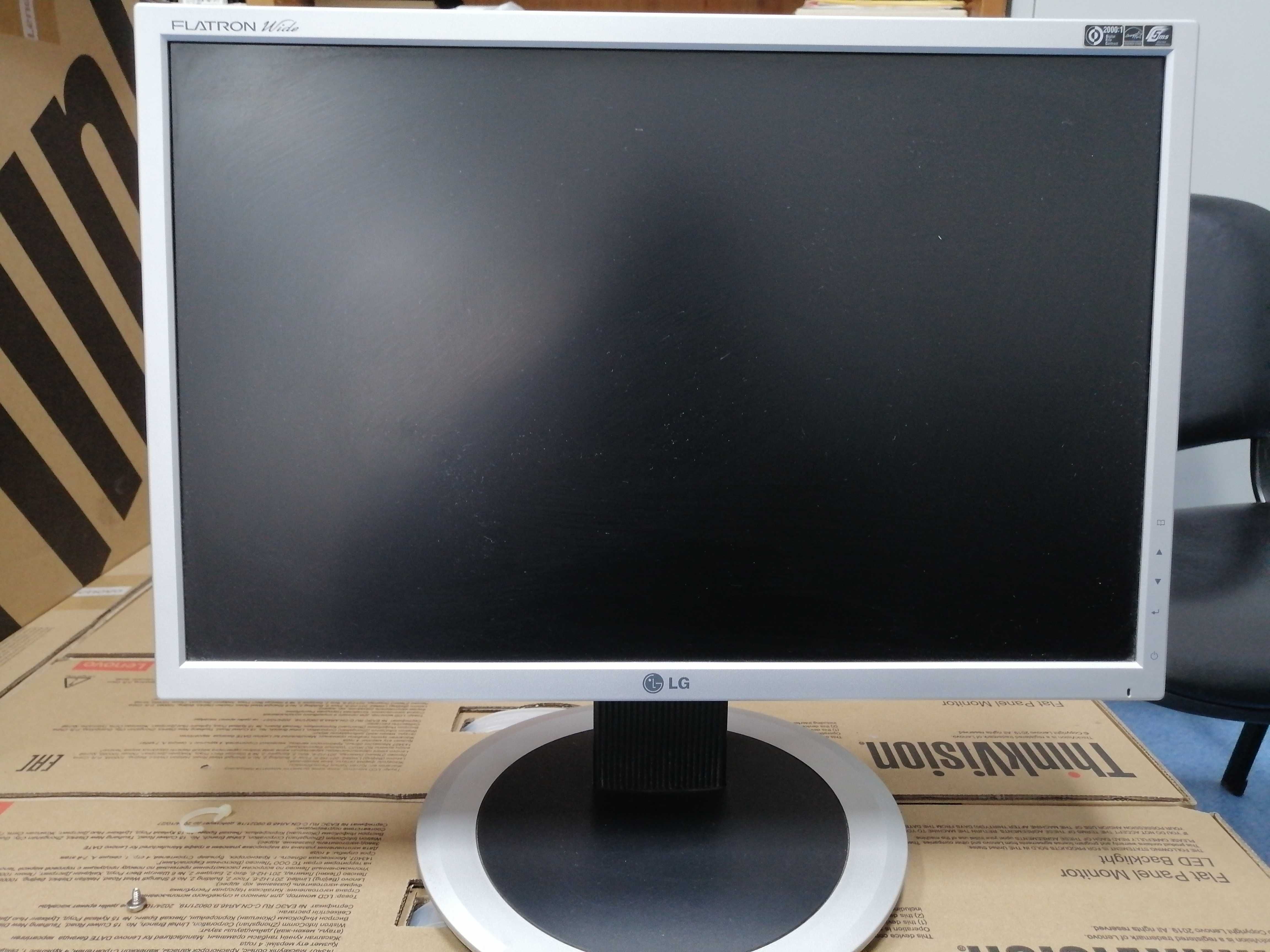 Monitor LG Flatron wide L194WT-SF