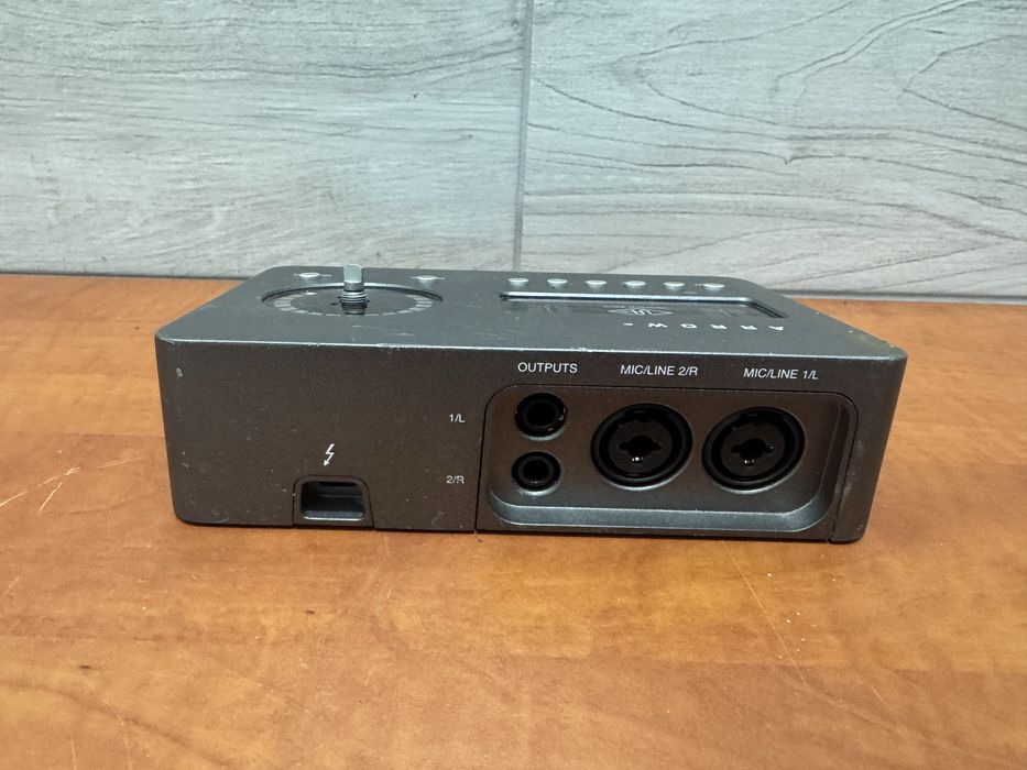 Uad universal audio arrow interfejs wyłamane usb okazja do naprawy