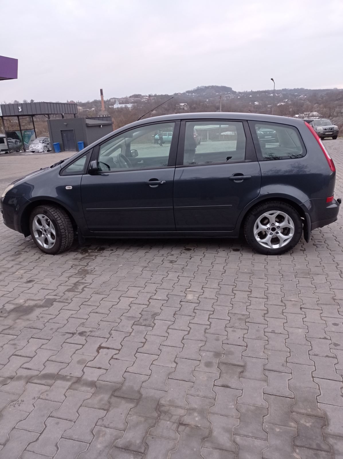 Продам Ford focus c -max 2007 року у гарному стані.