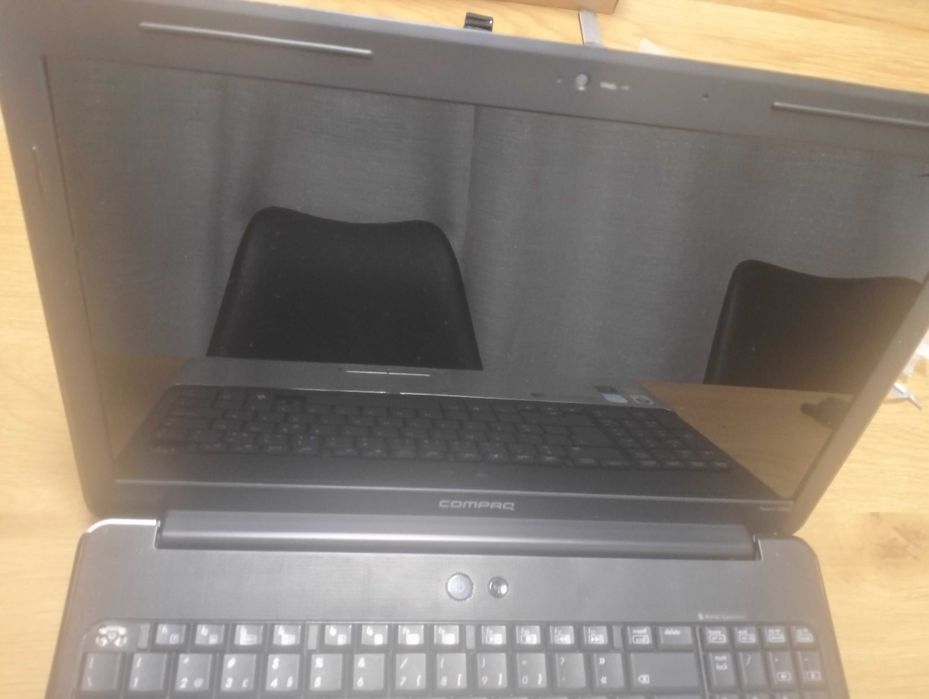 Portátil Compaq Presario CQ60