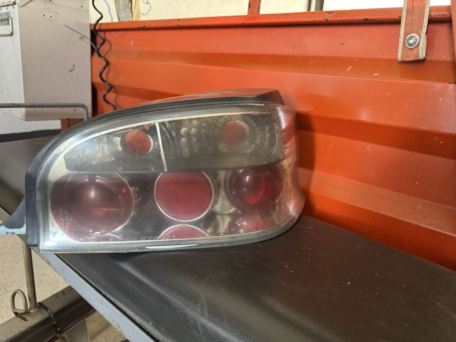 Farolins stop citroen saxo