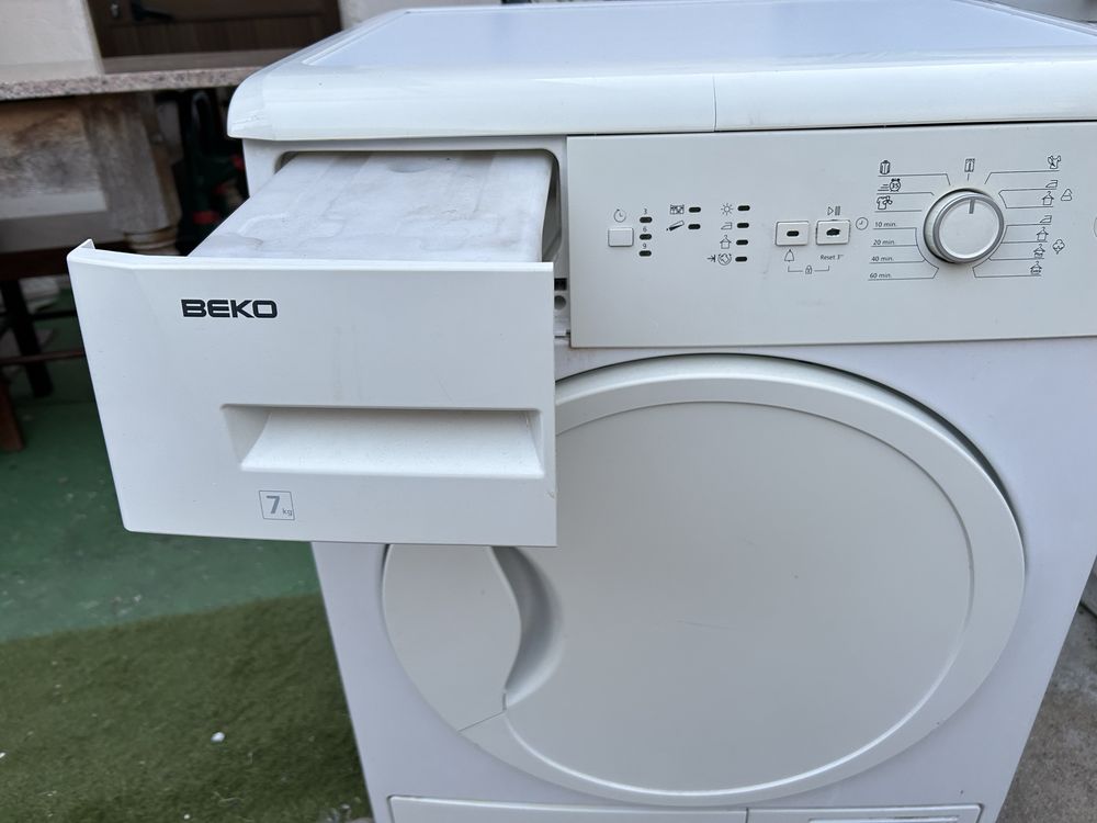 Maquina secar Beko