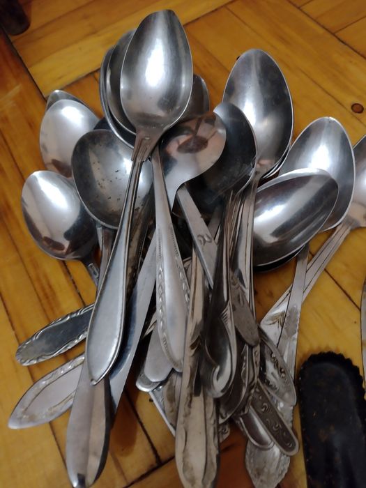 Ложки, вилки, ножи. Столовые предметы. 75 шт