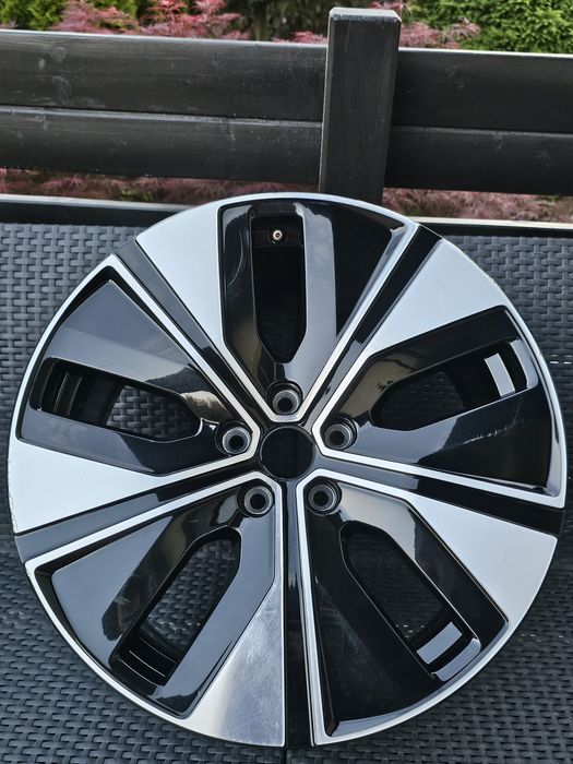 Felga 19cali 5x108 9j et53 oryginal Volvo Polestar