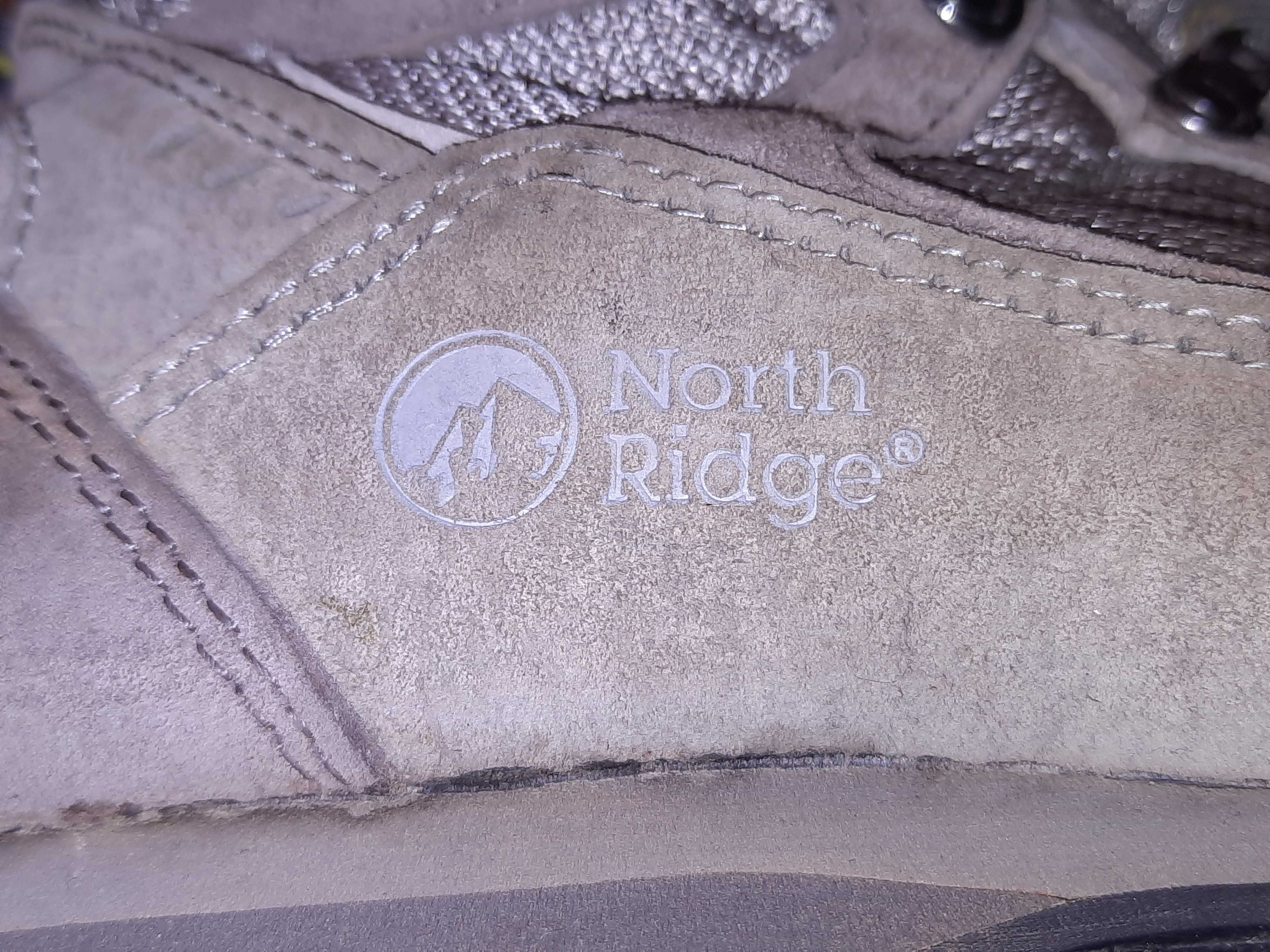 Ботинки North Ridge