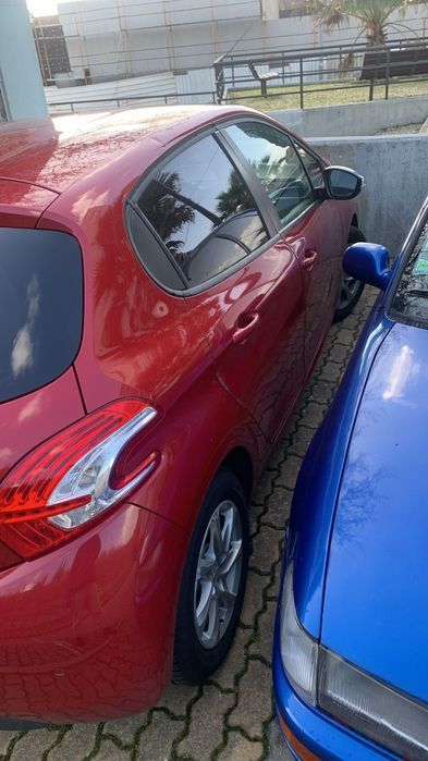 2016 Peugeot 208 1.2 para peças