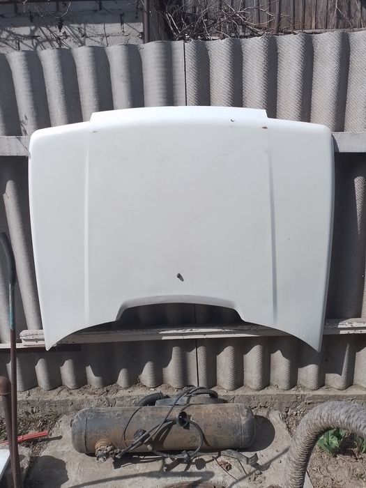 Капот двери Славута  Запчасти.