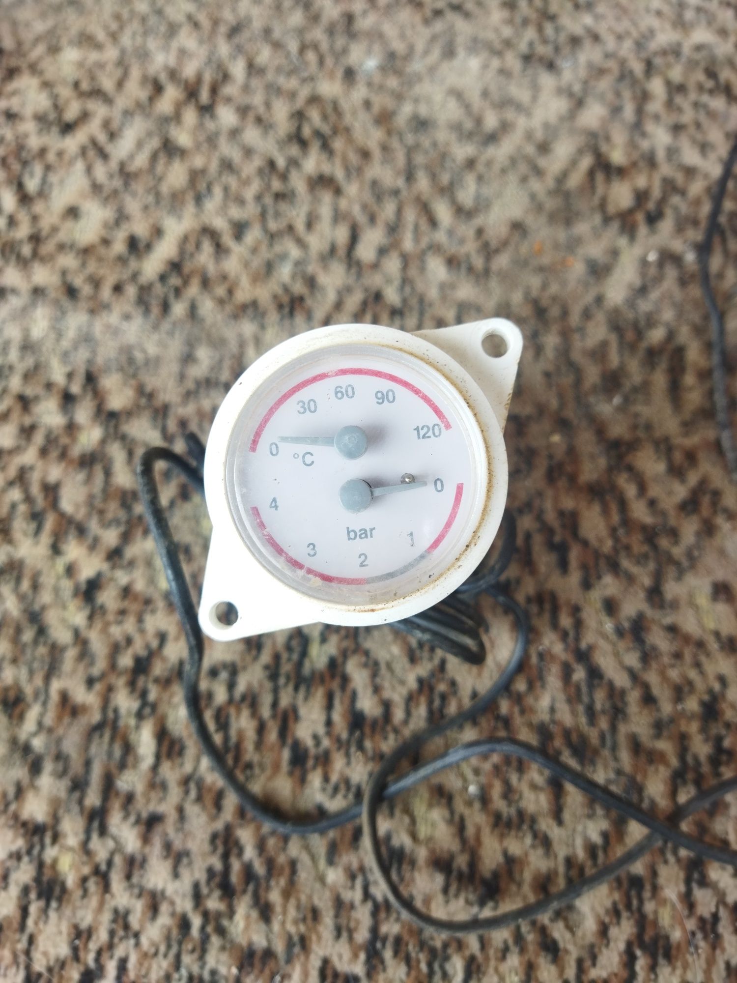 Термоманометр газового котла