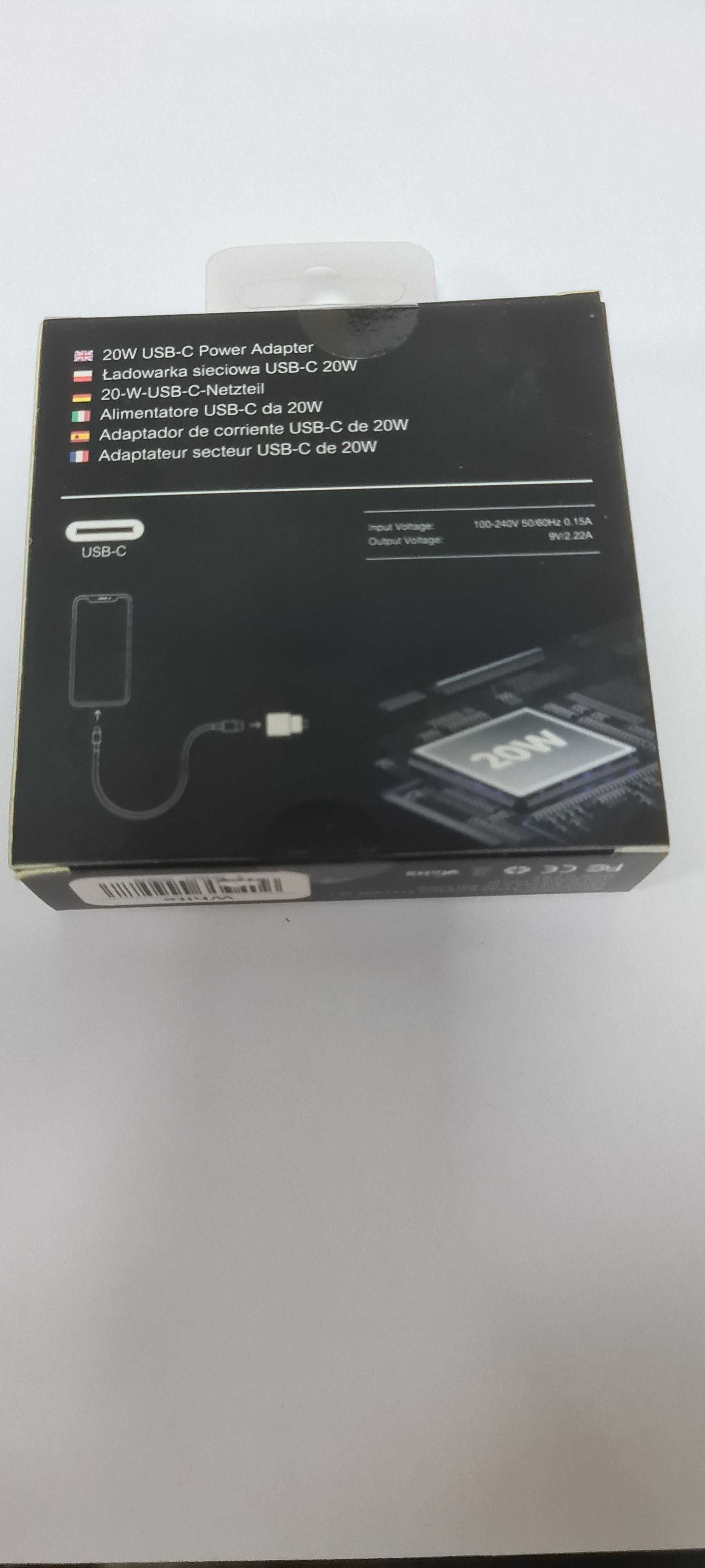 Ładowarka sieciowa typ c PRESTICO​ F8​ USB​-​C​ 20W​ PD​ WHITE