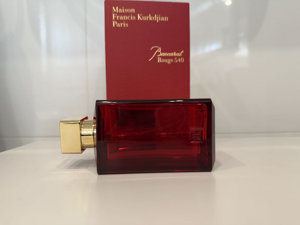 Baccarat Rouge 540 Extrait de Parfum Maison Francis Kurkdjian 77/200ml