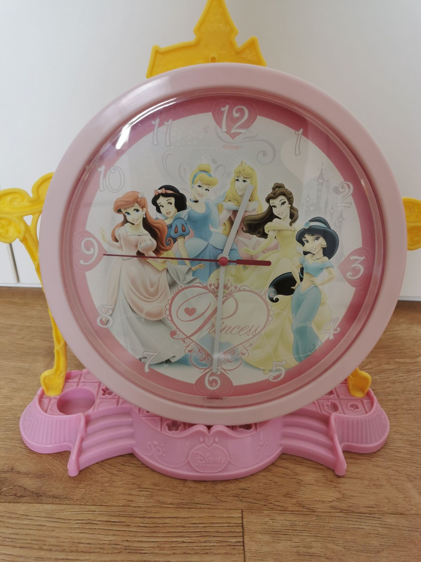 Zegar 24 cm Princess księżniczki z podstawką play-dooh