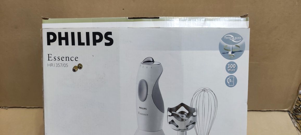 Blender PHILIPS HR1357/05 Essence