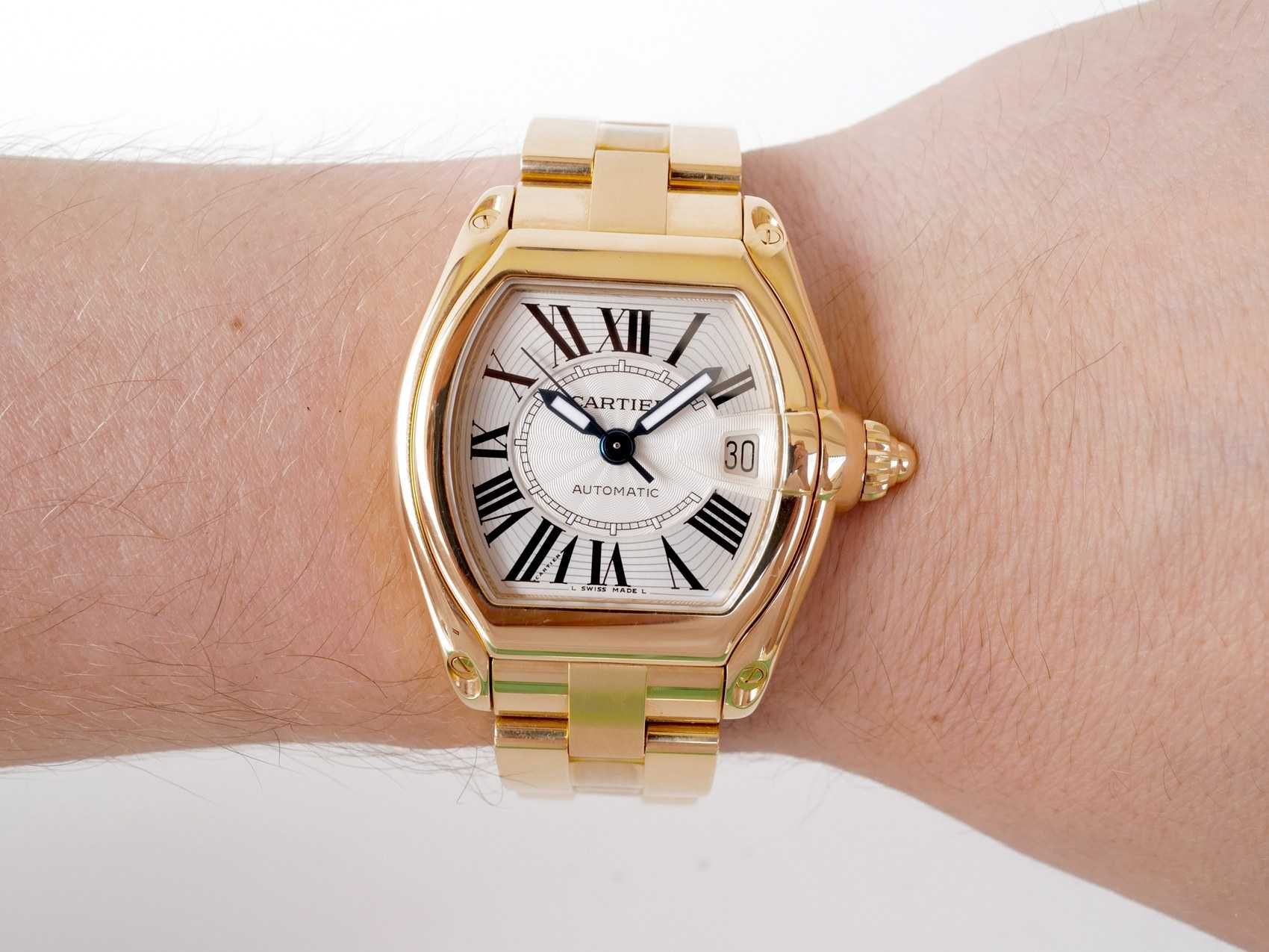 Cartier Roadster Tonneau Large 18K Yellow Gold Automatic 2624