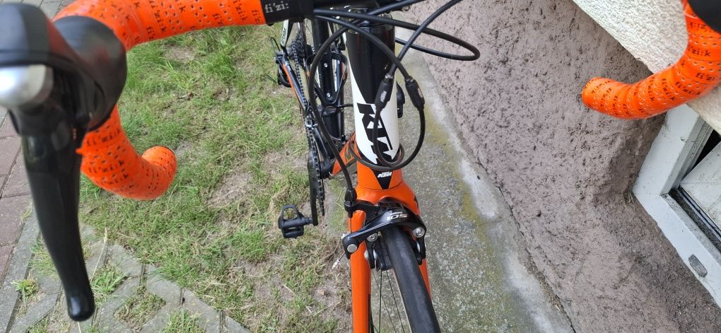 Sprzedam rower szosowy Ktm Strada 2000
