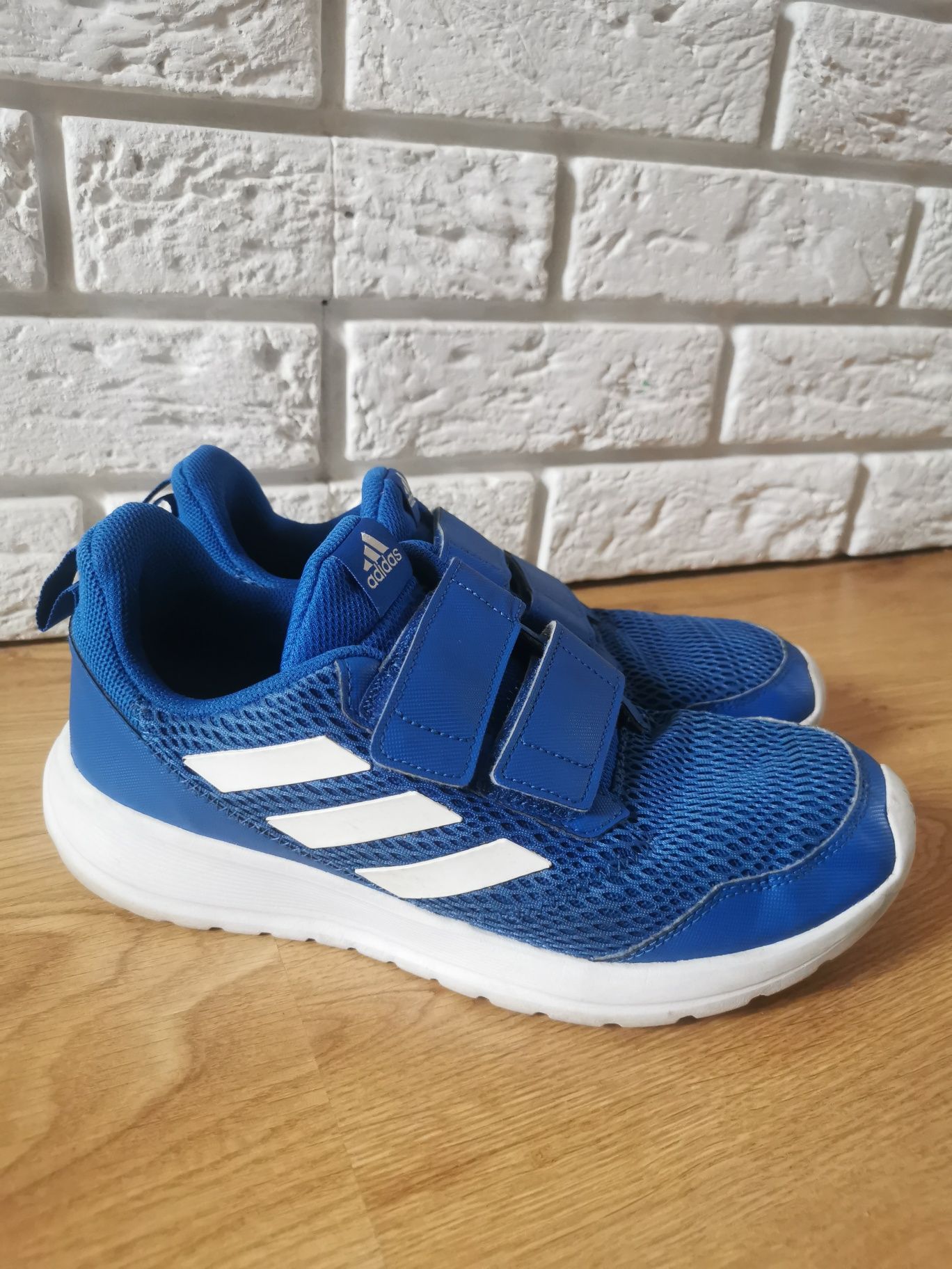 Adidas NA RZEPY 38 2/3 chłopięce buty z siatki sportowe