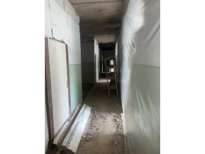 Нежиле приміщення, 204,9 кв. м, вул. Євгена Старікова, 4