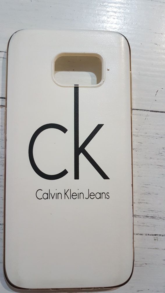 Etui do telefonu calvin klein