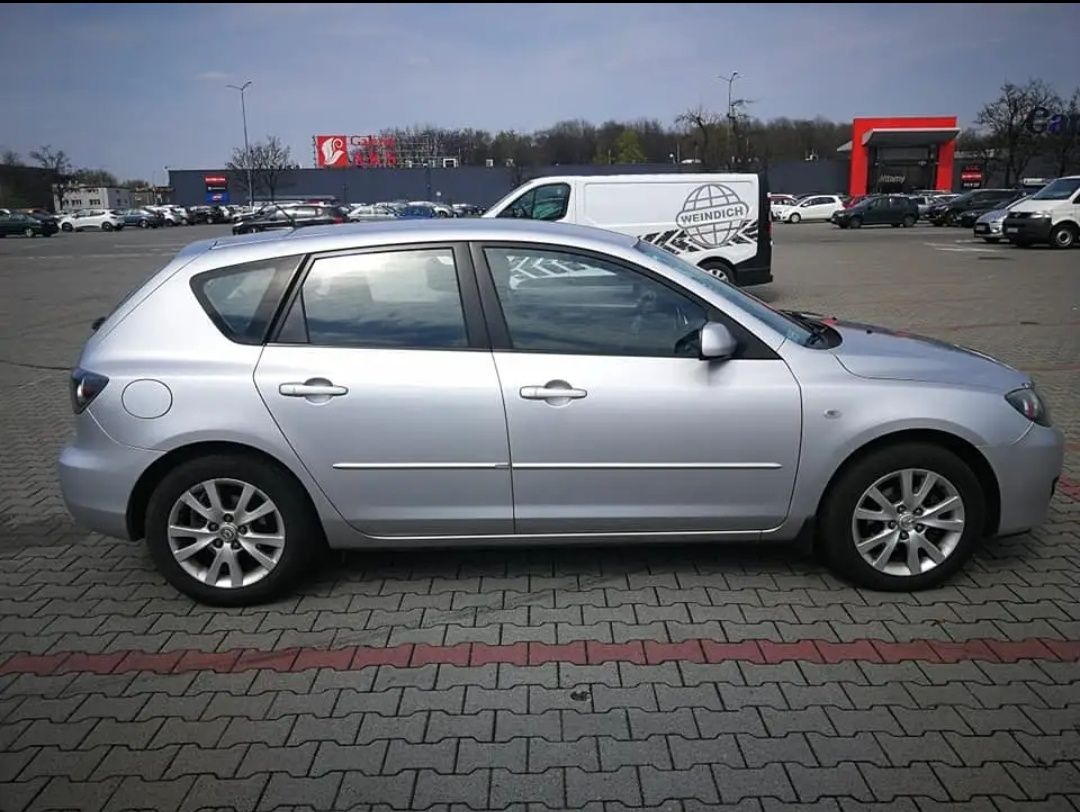 Mazda 3 1.6 benzyna 105 KM