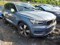 Volvo XC 40 T5 Momentum / Auto ZAKUPIONE w drodze