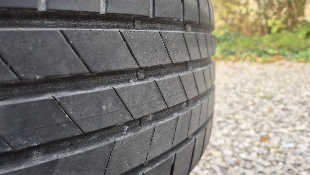 2szt opon letnich - Bridgestone 205/50/r17